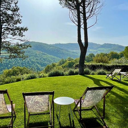 La Panoramica Gubbio - Maison De Charme - Casette E Appartamenti Self Catering Per Vacanze Meravigliose! エクステリア 写真