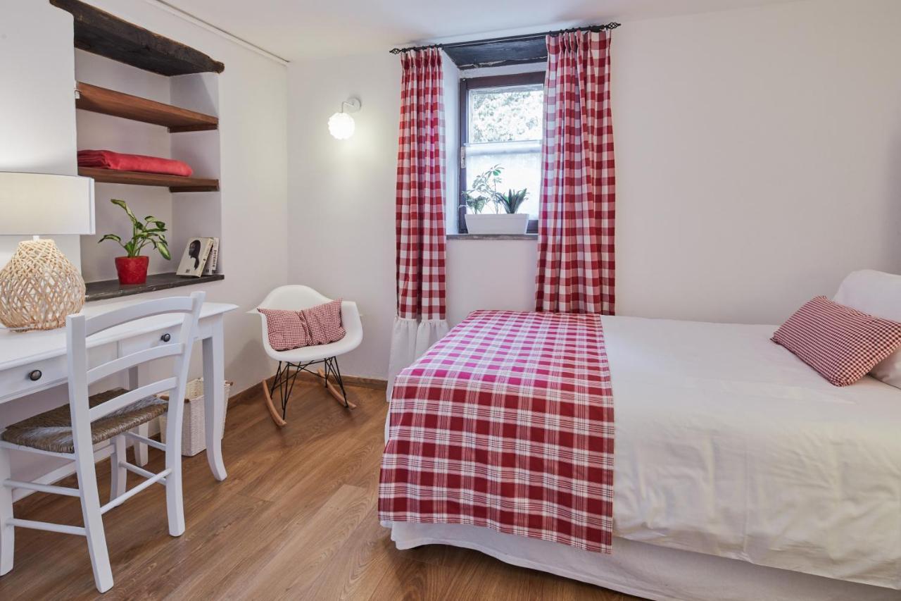 La Panoramica Gubbio - Maison De Charme - Casette E Appartamenti Self Catering Per Vacanze Meravigliose! エクステリア 写真