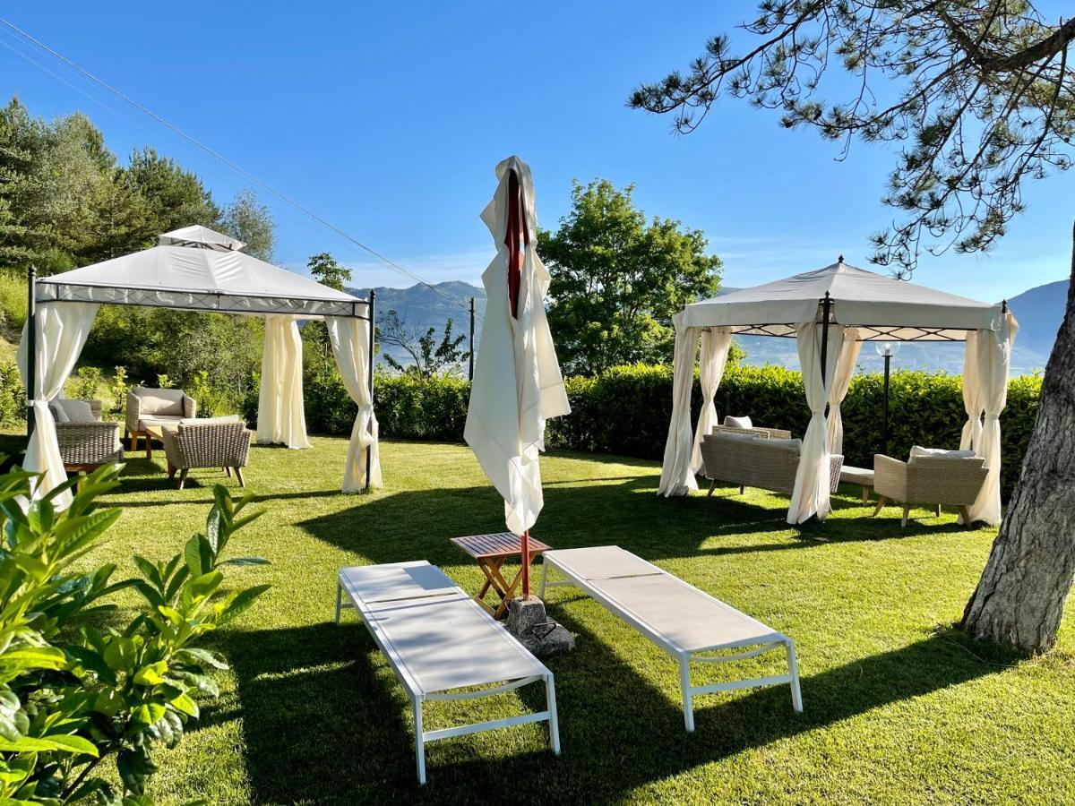 La Panoramica Gubbio - Maison De Charme - Casette E Appartamenti Self Catering Per Vacanze Meravigliose! エクステリア 写真